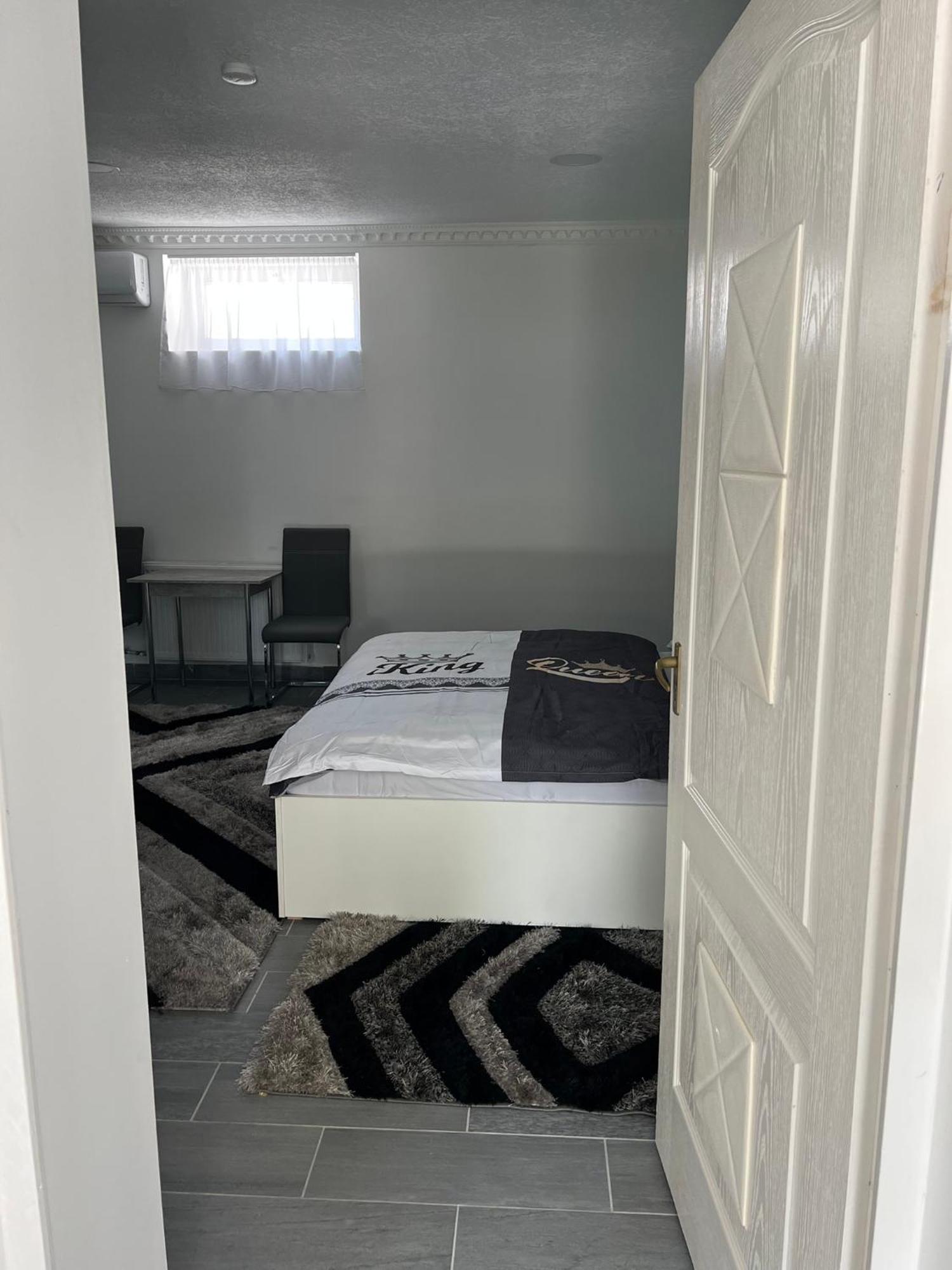 Adel Apartman Kisujszallas 외부 사진