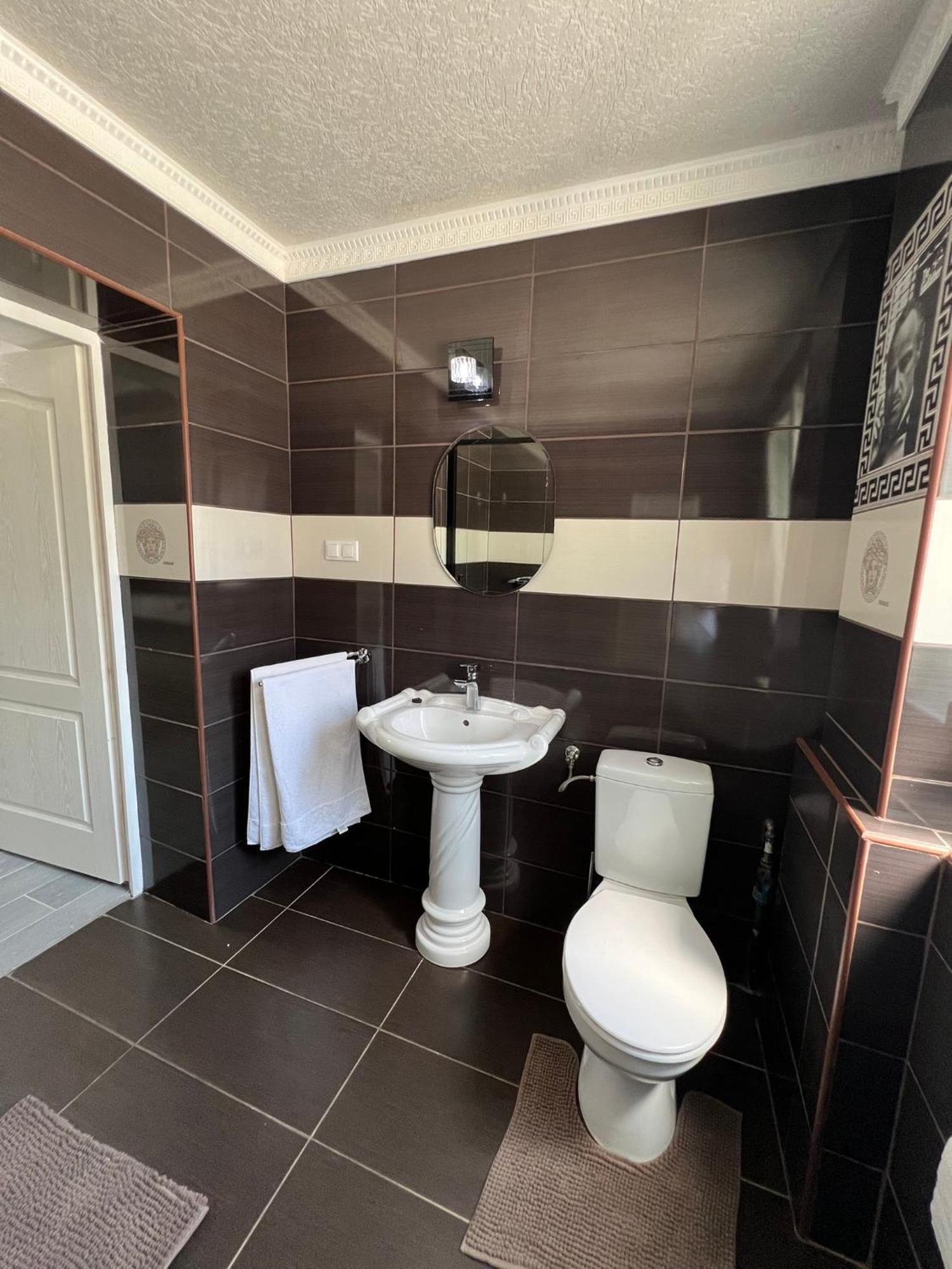 Adel Apartman Kisujszallas 외부 사진