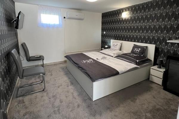 Adel Apartman Kisujszallas 외부 사진